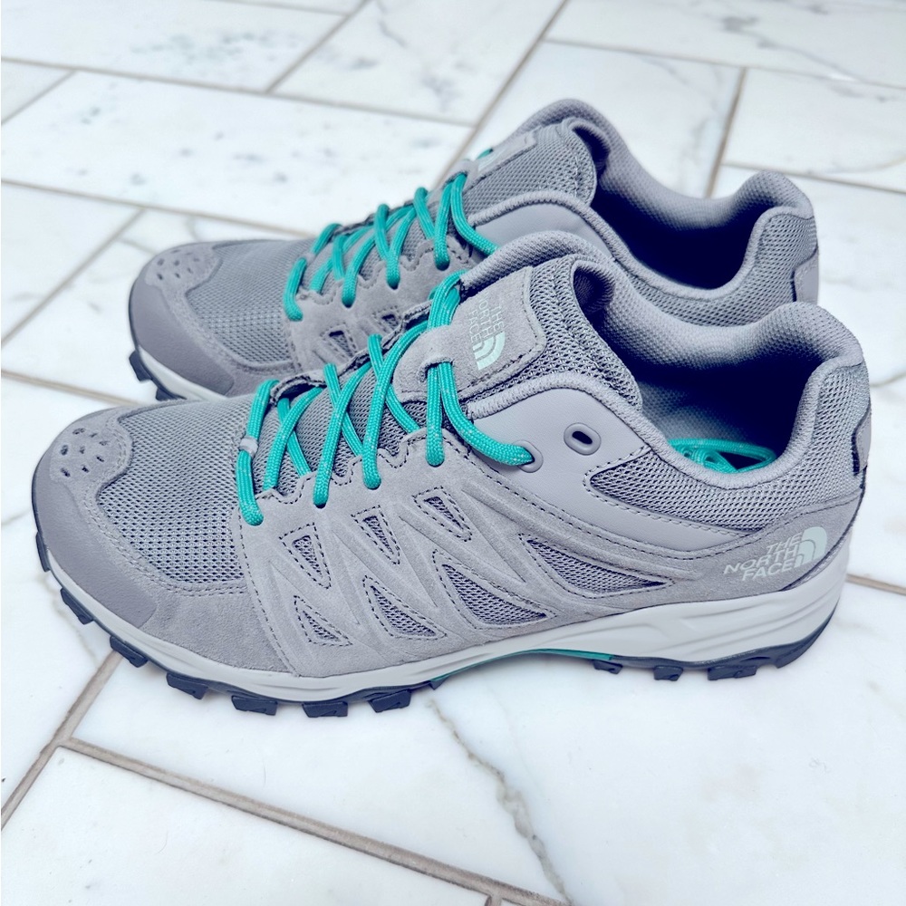 Never worn and too lazy to return. THE NORTH FACE Truckee Womens Hiking Shoes